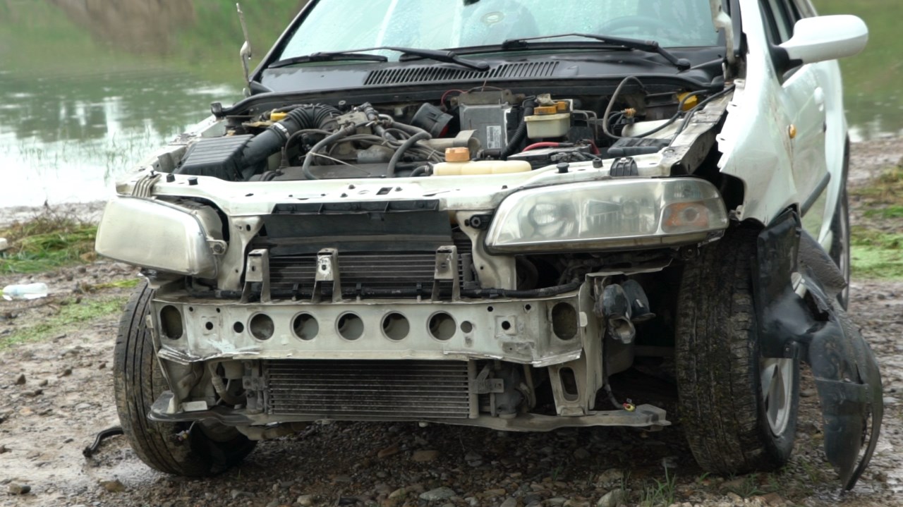 00后改装,00后改装君威