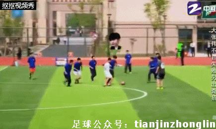 鹿晗是曼联球员吗,鹿晗和范志毅李铁踢球是什么节目