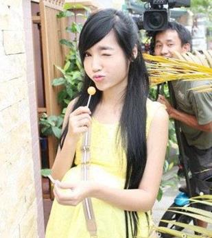 手机掉厕所了怎么办呀,手机掉厕所了怎么清除臭味