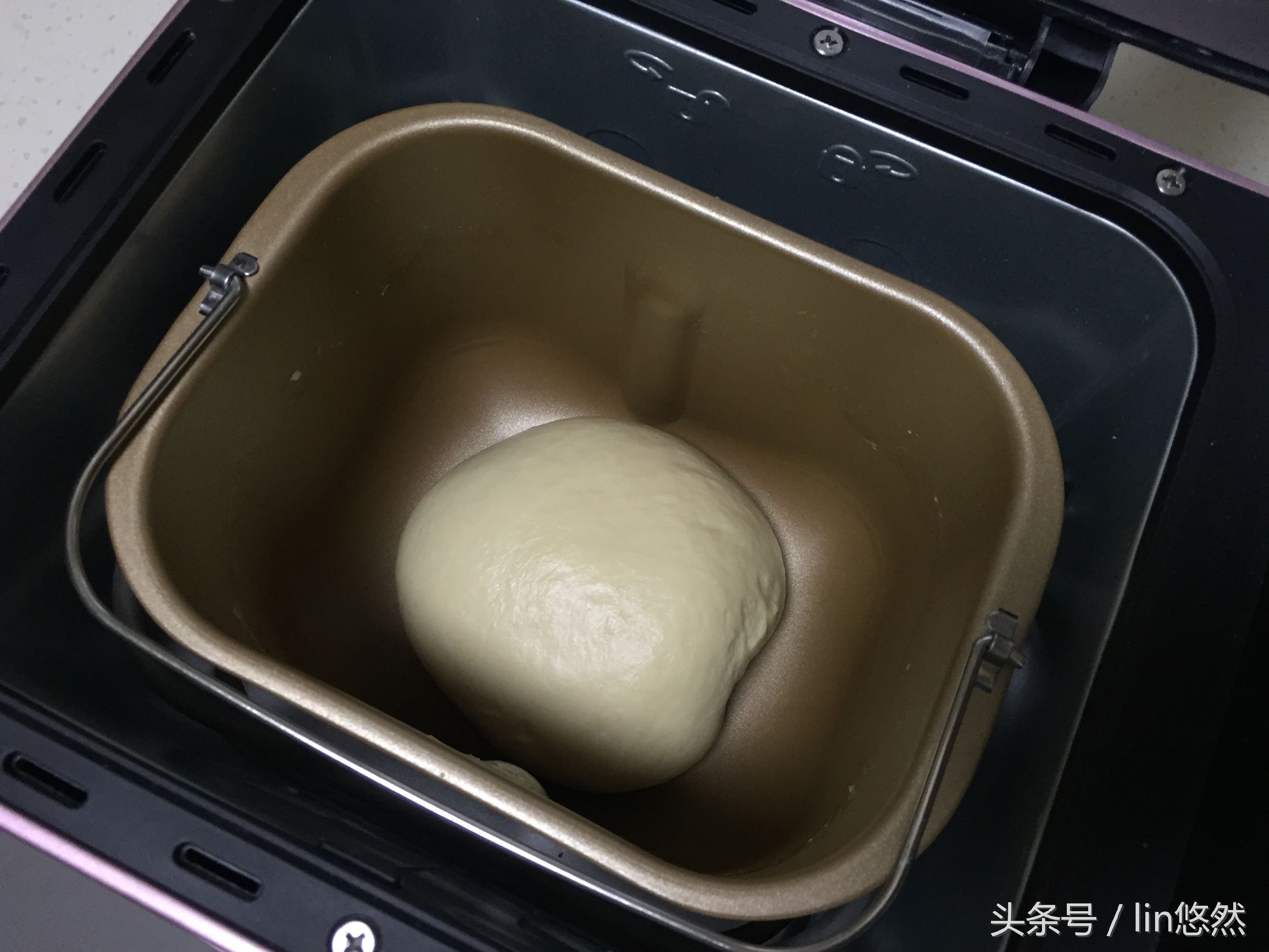 您家的面包机还在闲置，赶紧让他动起来，我来教您做