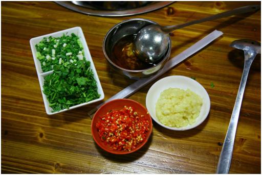 李记称盘串串火锅店,李记称盘串串牛杂火锅