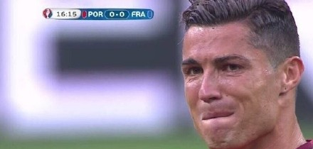 葡萄牙夺冠c罗更衣室讲话,葡萄牙欧洲杯夺冠贺炜评论c罗