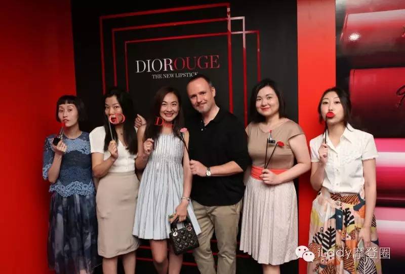 经典正红色唇膏推荐,曼秀雷敦toneup正红色唇膏