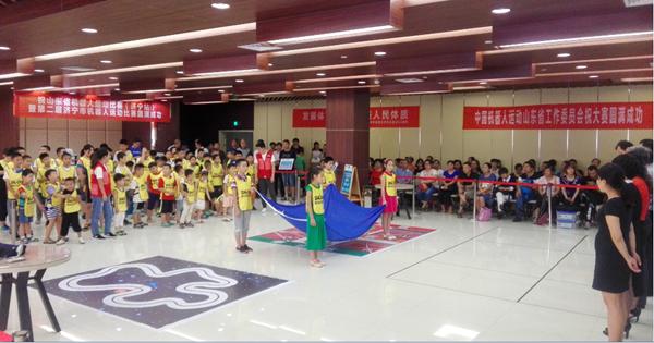 机器人大赛炫酷,济宁2019学生机器人比赛