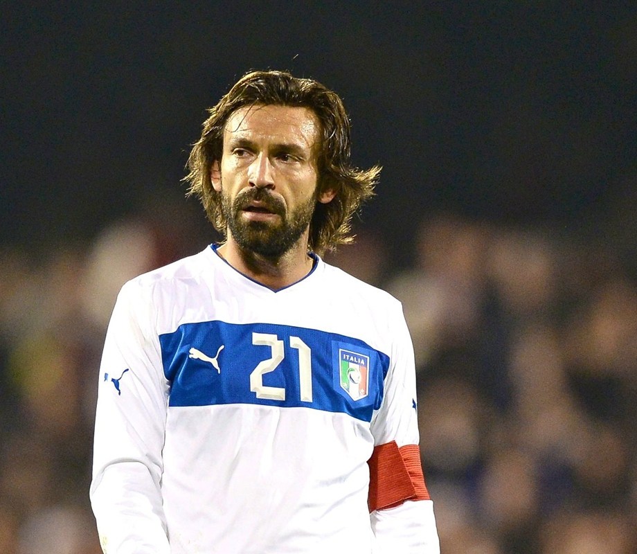 齐达内哈维,皮尔洛和齐达内谁更厉害