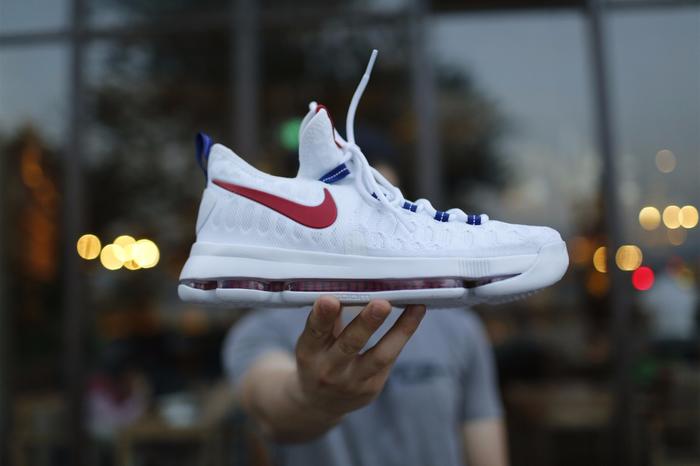 杜兰特球鞋kd9,杜兰特哪代战靴最好