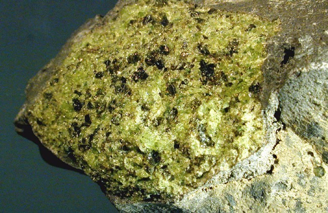 常见的岩石矿物标本图集名称,常见岩浆岩识别记录表