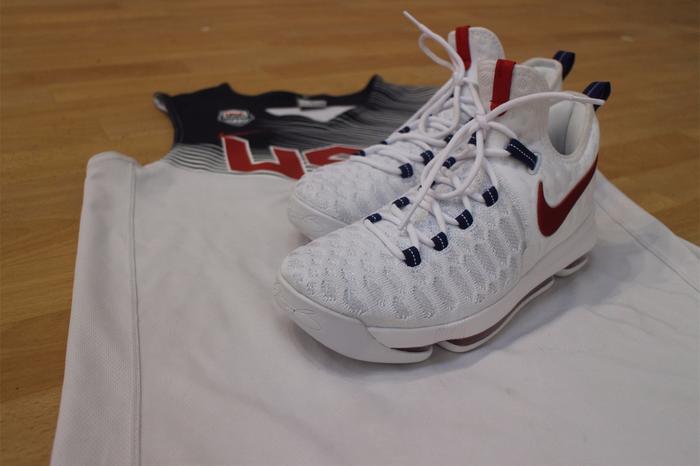 杜兰特球鞋kd9,杜兰特哪代战靴最好