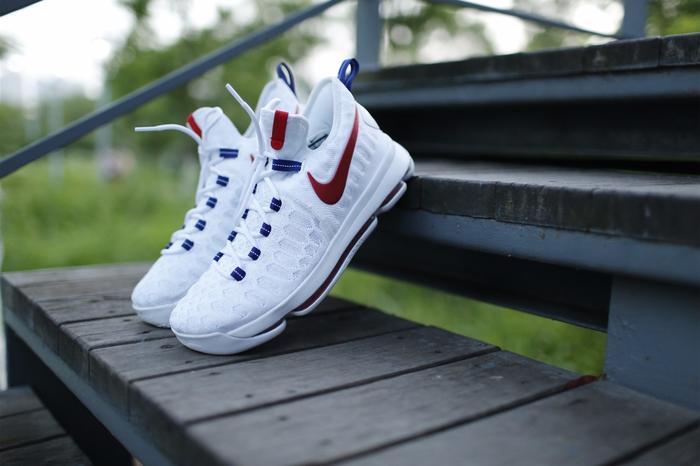 杜兰特球鞋kd9,杜兰特哪代战靴最好