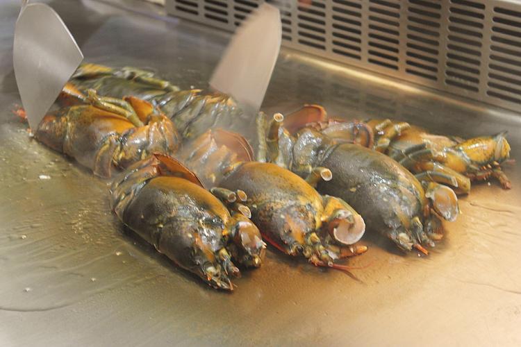 高端法式铁板烧三百多双人餐,人均6000铁板烧