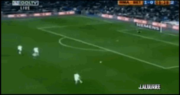 齐达内哈维,皮尔洛和齐达内谁更厉害