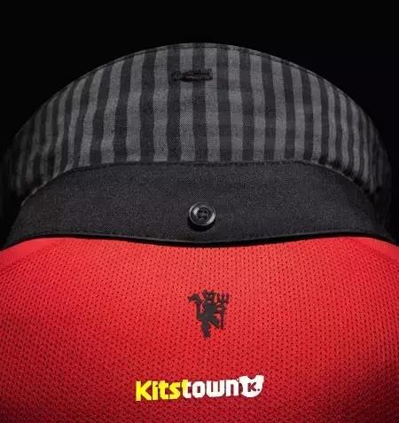 曼联中国春节球衣,伊布曼联新赛季号码