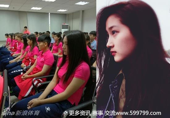 神似关晓彤的女高中生,关晓彤足球女孩