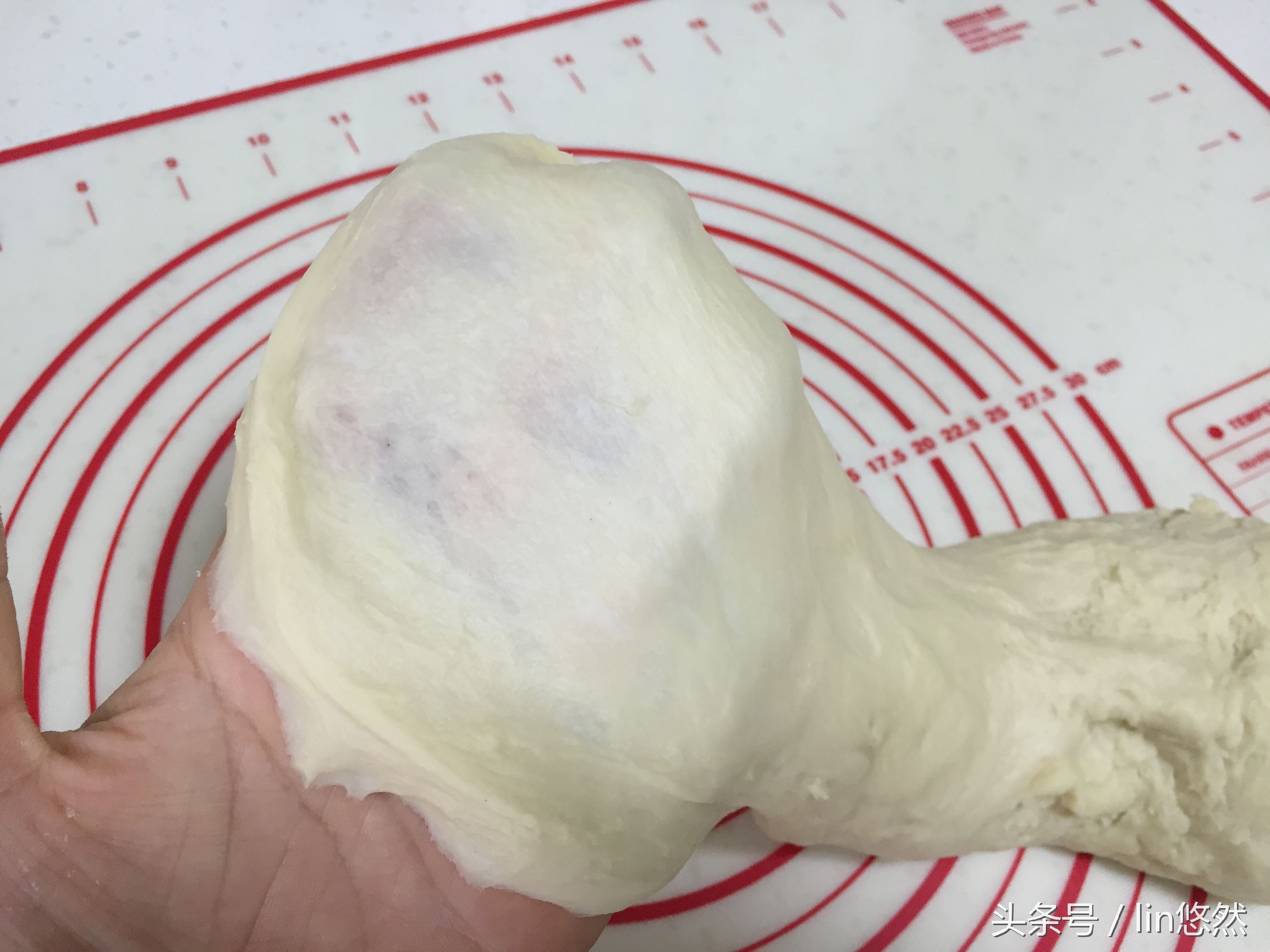 您家的面包机还在闲置，赶紧让他动起来，我来教您做