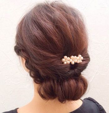 最新100种简单韩式盘发步骤图解,2款简单的盘发优雅更显气质