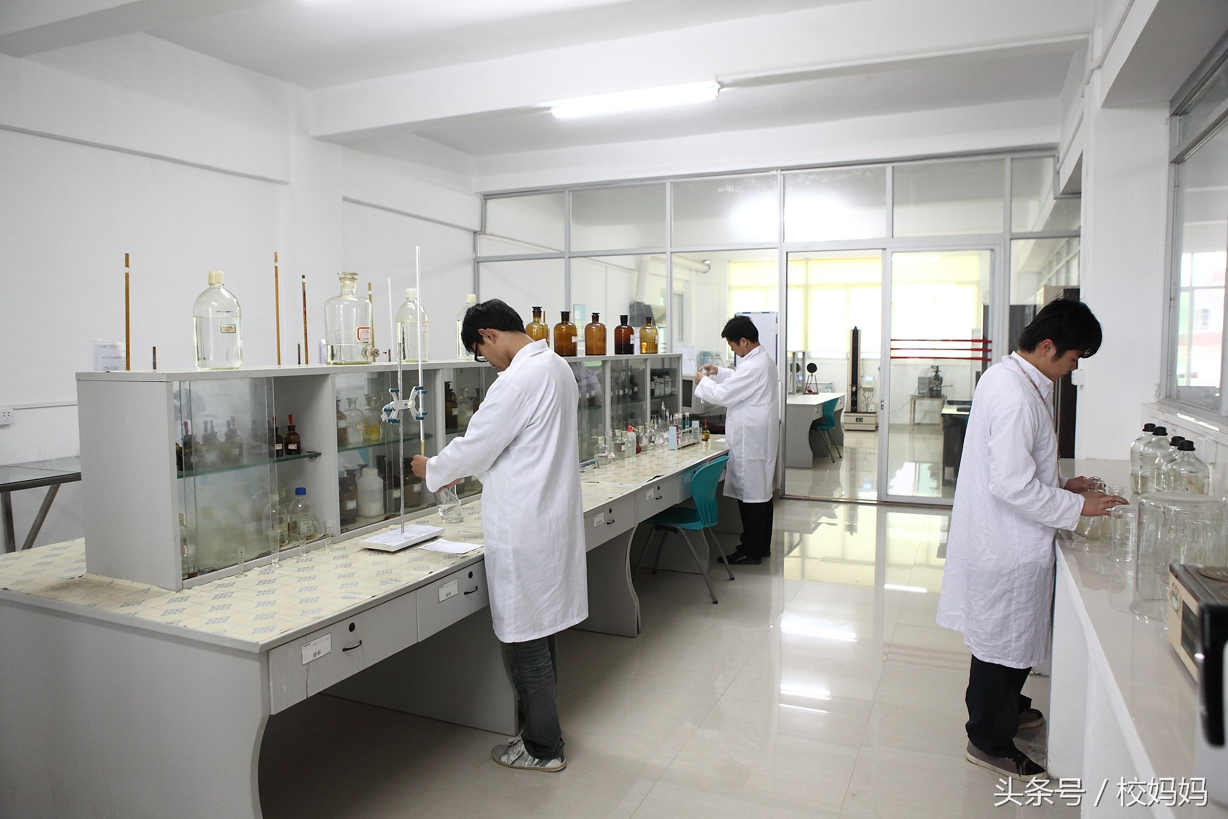 应用化学专业就业前景和方向,二本应用化学专业就业前景