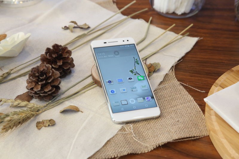 更贴近生活！TCL750帮你给宝宝拍照记录成长每一刻