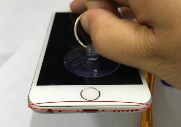 iphone如何彻底碎屏,iphone碎屏还有必要修么