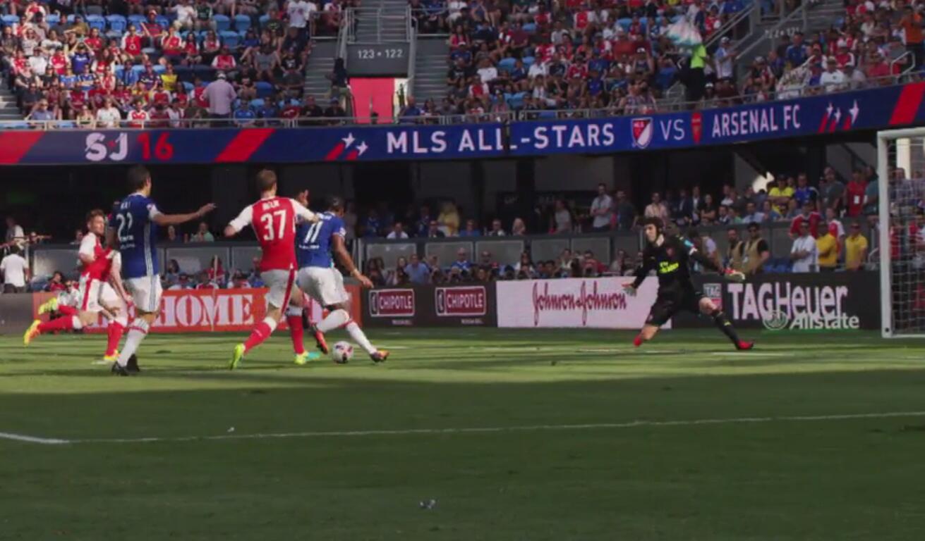 切尔西11号德罗巴,德罗巴11号抽射