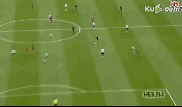 齐达内哈维,皮尔洛和齐达内谁更厉害