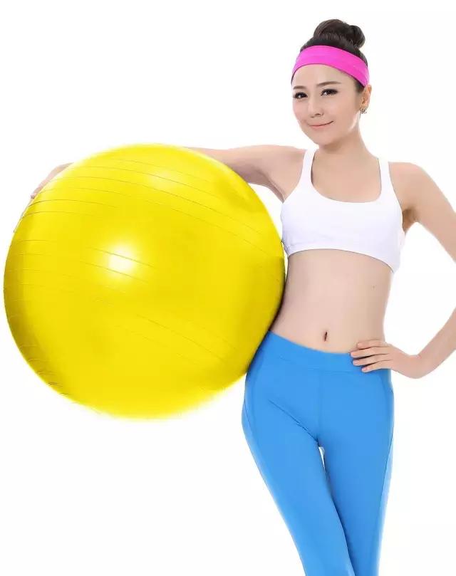 适合女性在家用的健身器材,在家最容易坚持的健身器材