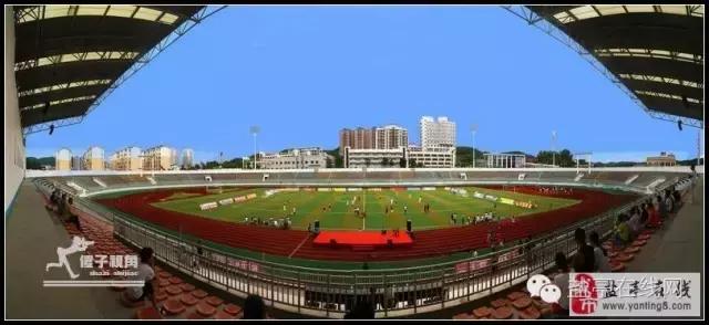 2020绵阳市足球联赛颁奖仪式,盐亭县比赛