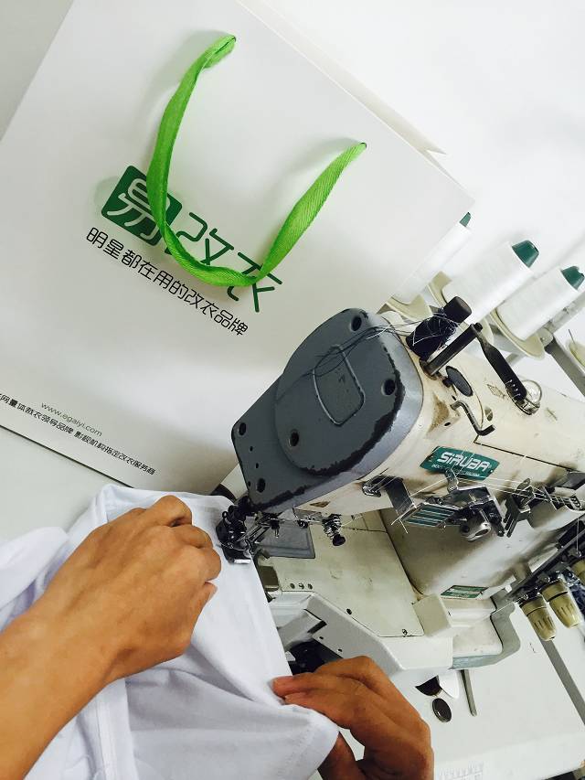 如何临时拯救褶皱的衣服,怎么拯救大t恤