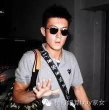 日本潮牌play在日本地位如何,日本潮牌play属于什么档次