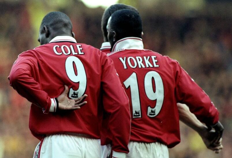 ​他是“小国大球星”的典型代表综合成就不逊于维阿