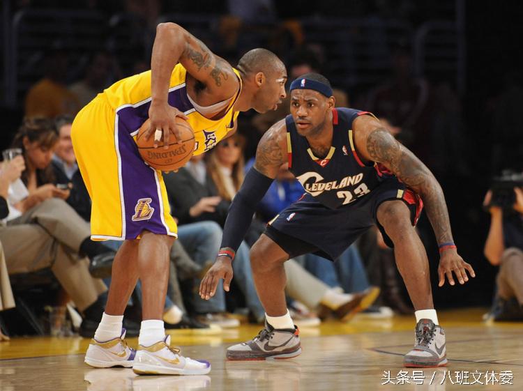 野球场穿什么篮球鞋,野球场球员喜欢穿什么鞋