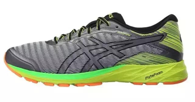 选跑鞋助手,性价比超高的十款跑鞋