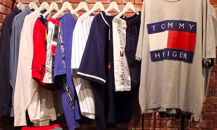 上千块的PALACE、GOSHA复古风单品，这店只需几分之一