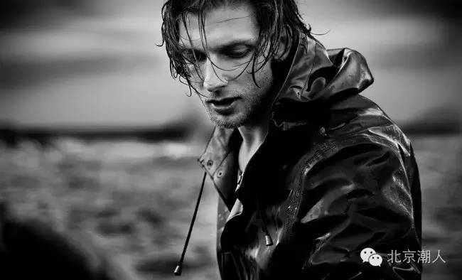 如何打造雨天的时尚,雨天时尚