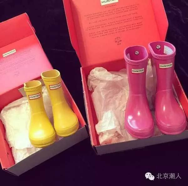 如何打造雨天的时尚,雨天时尚