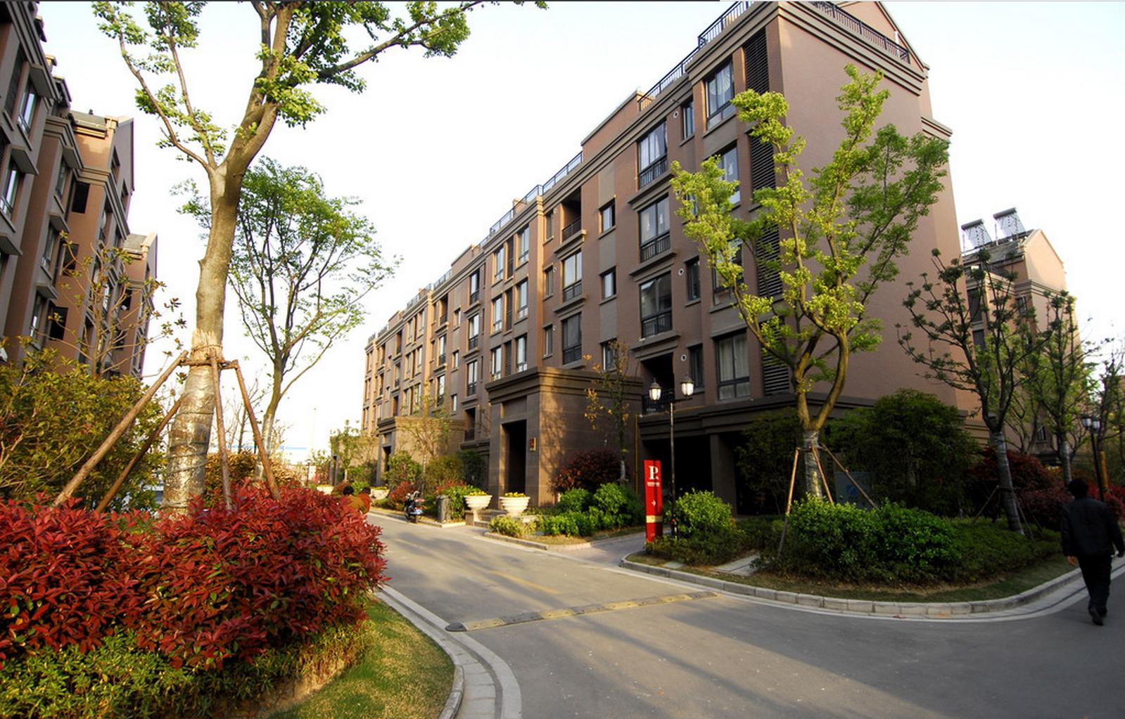 为了便宜的房子买了顶层,为了省钱买了顶楼的房子