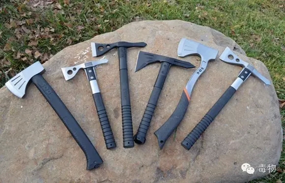 披荆斩棘的战斧用什么钢材,拿好你的战斧为自己披荆斩棘