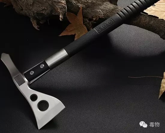披荆斩棘的战斧用什么钢材,拿好你的战斧为自己披荆斩棘