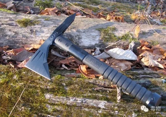 披荆斩棘的战斧用什么钢材,拿好你的战斧为自己披荆斩棘