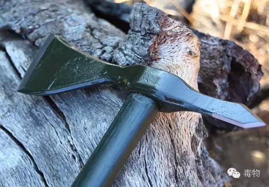 披荆斩棘的战斧用什么钢材,拿好你的战斧为自己披荆斩棘