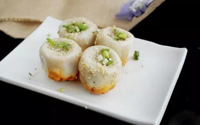 在南京吃两笼屉包子,在南京吃蟹黄汤包原声视频