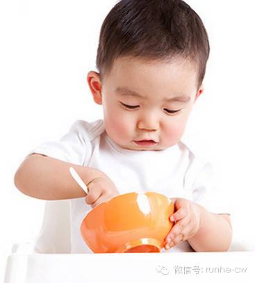 婴儿大便有血要警惕,小孩子大便提醒