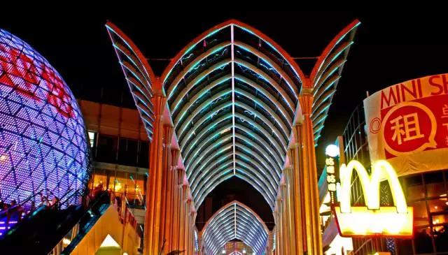 武汉一夜之间白了头，这回终于有得玩了！