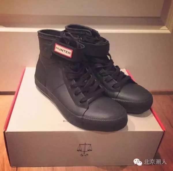 如何打造雨天的时尚,雨天时尚