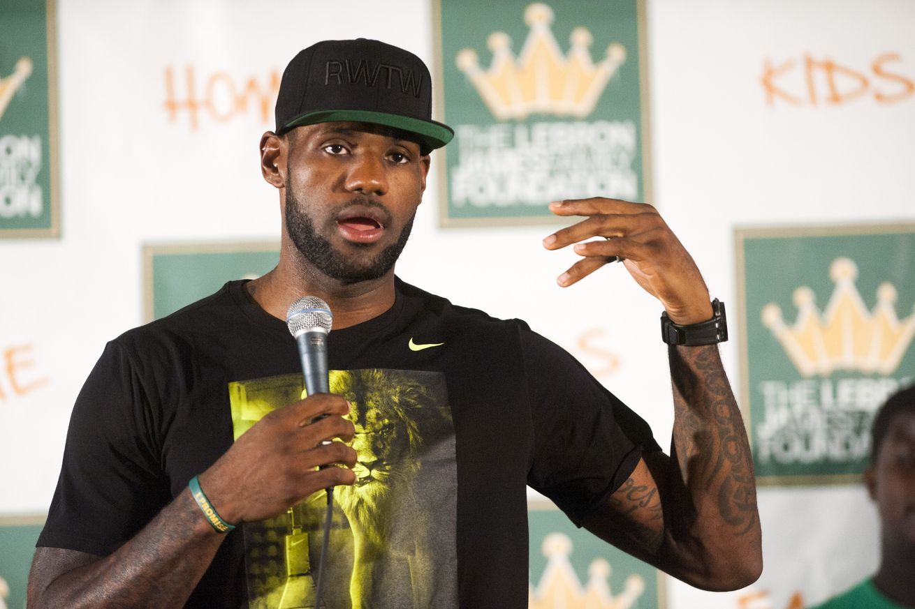 球星上脚篮球鞋李宁,最贵的篮球鞋排行榜前十名