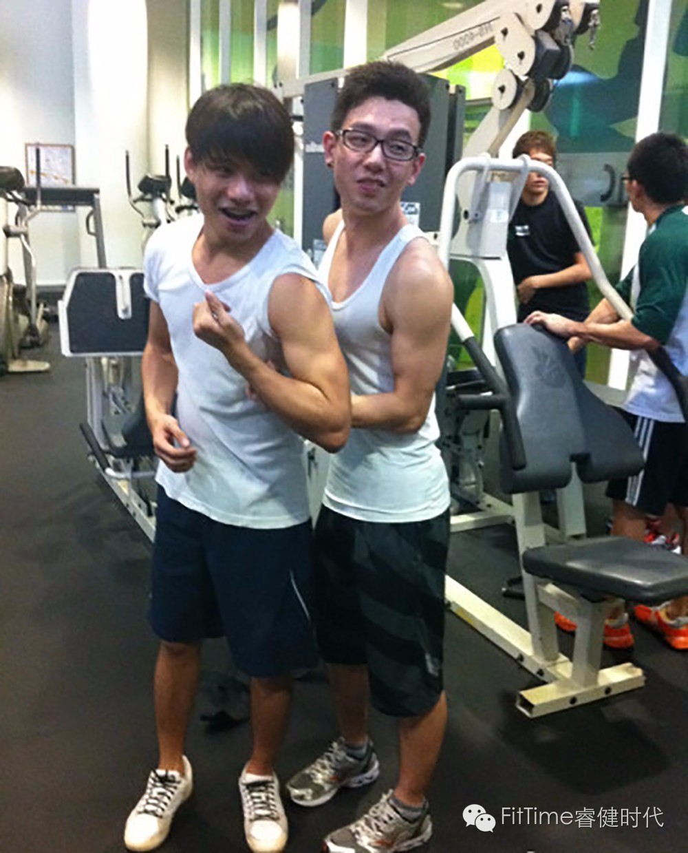 不到100斤的身材,不到100斤的脸拖着130斤的身体