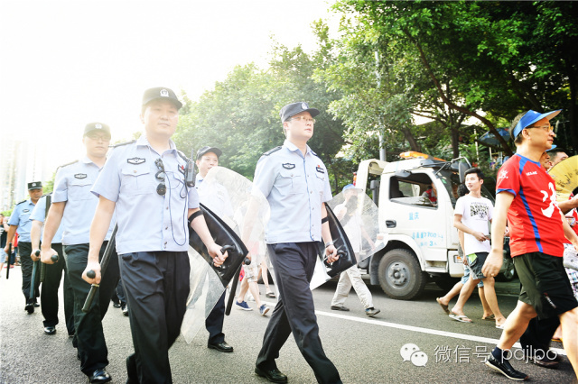 *今条头日**‖九龙坡警方公开致谢重庆球迷：谢谢你们用热情和理性支持共同的热爱