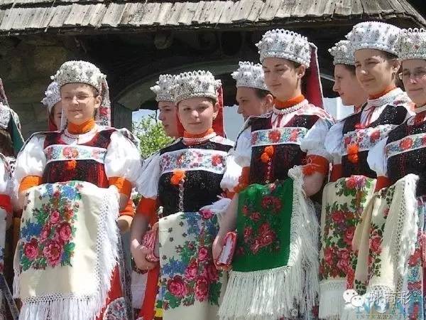 奥地利与匈牙利原先是一个国家吗,奥地利和匈牙利是奥匈帝国吗