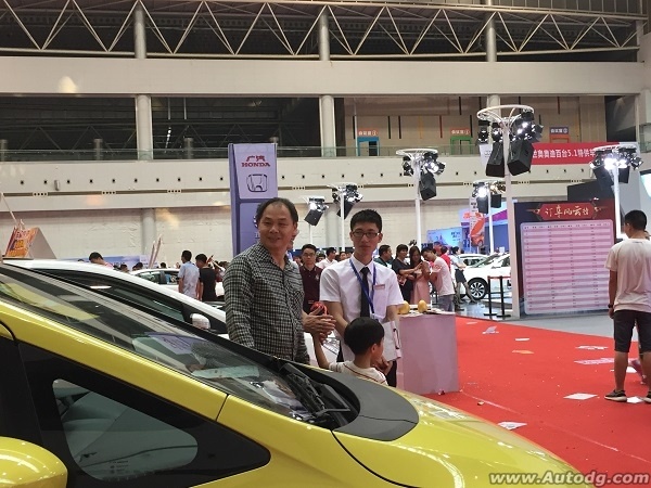 为什么一大波东莞人赶着去买车?