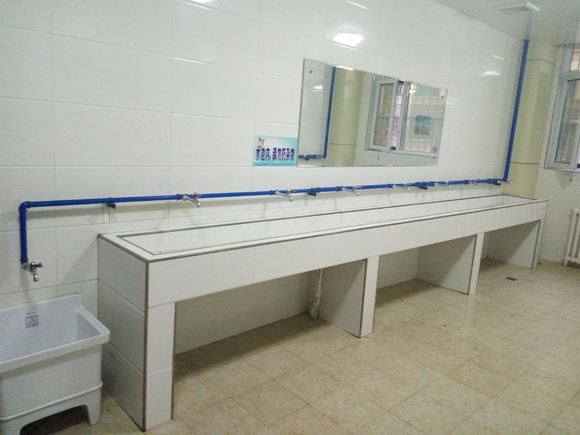 太原理工大学学姐迎新,新生怎么去太原理工大学