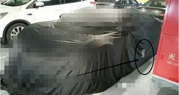 一辆神秘汽车,一辆神秘的汽车